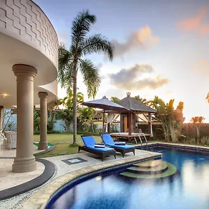 The Beverly Hills Bali A Luxury Jimbaran (Bali)